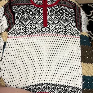 Iceland Icewear sweater